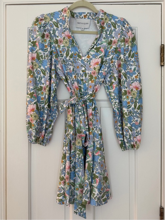 Smith & Quinn Dresses & Skirts - Smith & Quinn Blue and Pink Floral Wrap Mini Dress